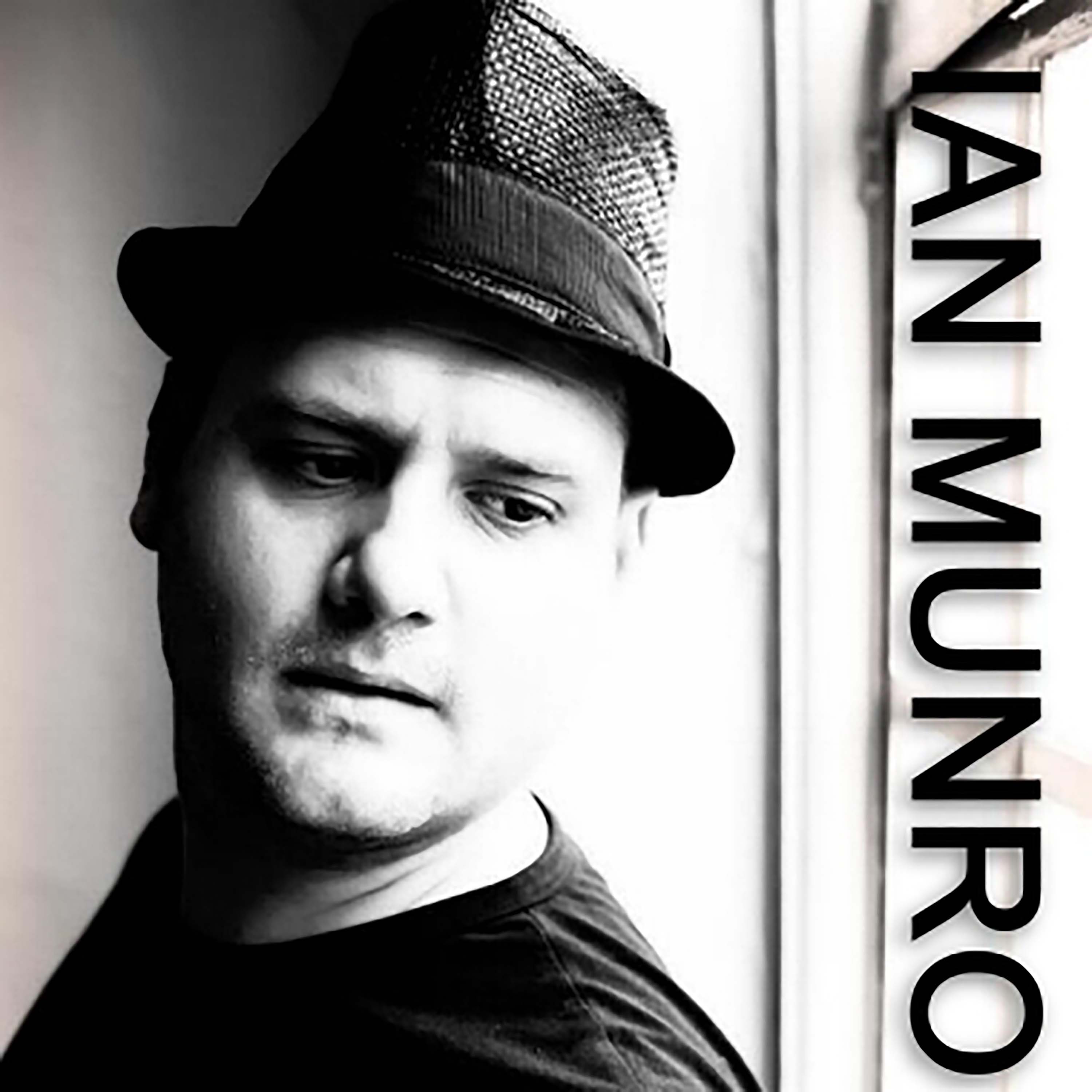 Ian Munro At RadioSparx Ian Munro At RadioSparx